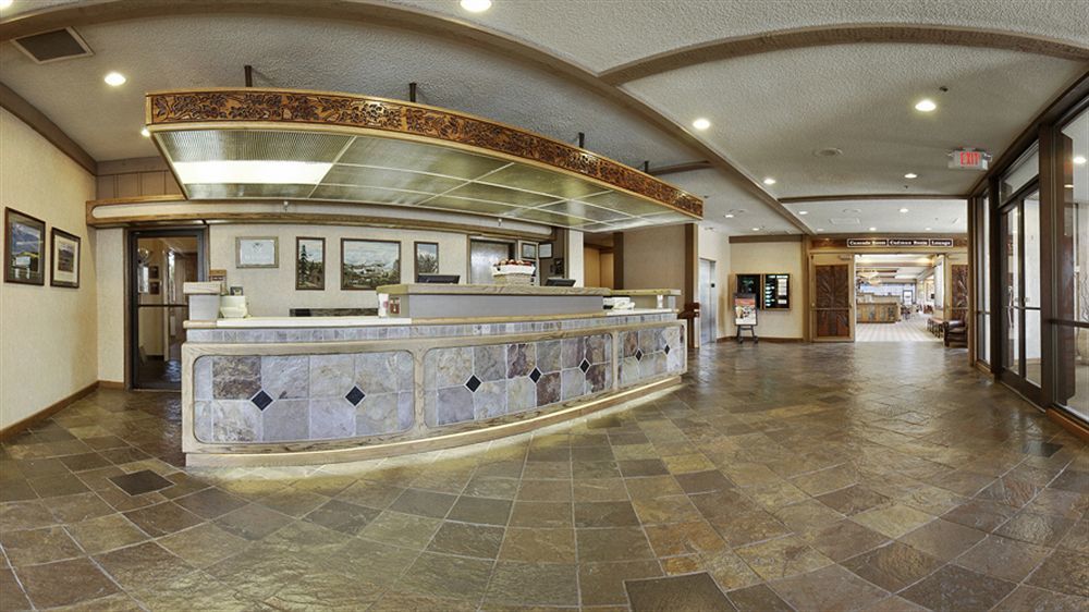 Red Lion Hotel Wenatchee City Center Экстерьер фото