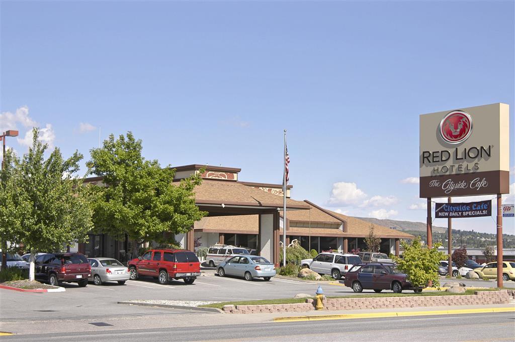 Red Lion Hotel Wenatchee City Center Экстерьер фото